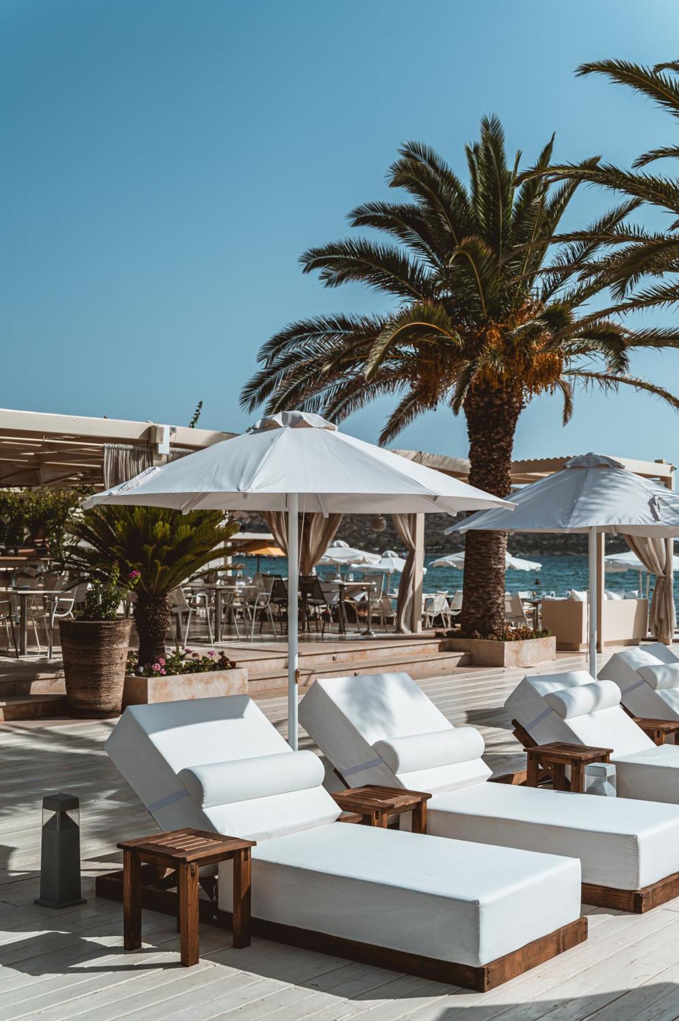Plaza Resort Anavyssos Exterior photo