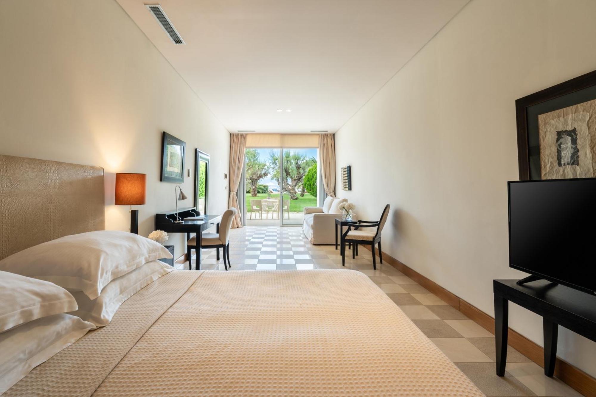Plaza Resort Anavyssos Exterior photo